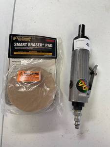 lot 48 image: Astro Pneumatic 533ET pin stripe removal tool with eraser pad