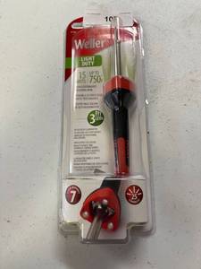 lot 107 image: Weller light duty soldering iron sp15N