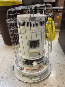 lot 115 image: Kero Heat CV2230 Kerosene Heater- Used one time