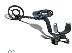 lot 65666 image: Bounty Hunter TK4 Tracker IV Metal Detector