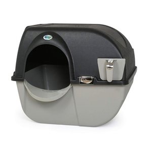 lot 13015 image: Omega Paw EL-RA20-1 Roll N Clean Self Separating Self Cleaning Litter Box, Large