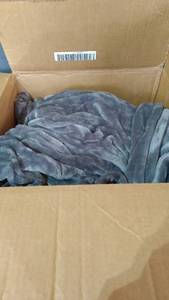 lot 13039 image: GREY FUZZY THROW BLANKET