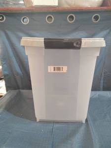 lot 13129 image: CLEAR STAND UP STORAGE BIN