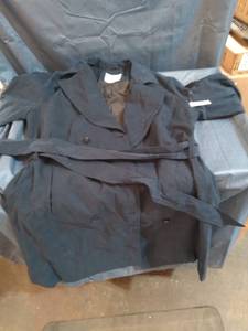 lot 13132 image: AMAZON ESSENTIALS BLUE MEDIUM BELTED COAT (AE20114230-NAVY)