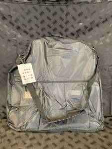 lot 13184 image: MiSpace - Portable Pet Pin with Carry Bag - Black