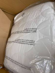 lot 13357 image: Heated Mattress Pad Queen Model-MK-Queen