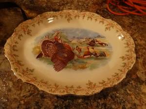 lot 33069 image: Lg antique Turkey platter