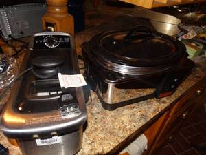 lot 33080 image: Small kitchen appliances