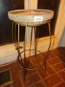 lot 33087 image: Plant stand