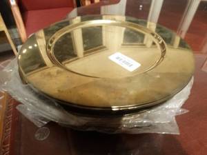 lot 33096 image: Large stack of chargers