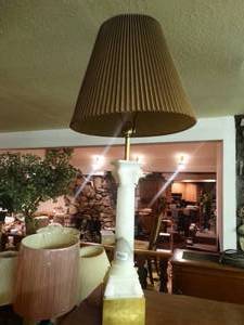lot 33239 image: Amazing MARBLE table lamp w shade