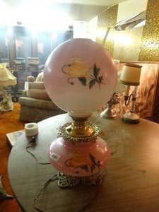 lot 33252 image: Awesome rare find lamp- converted to electric