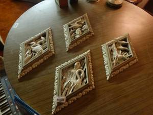lot 33263 image: Set of 4 pcs wall art