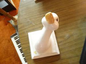 lot 33265 image: Duck head wall mount decor