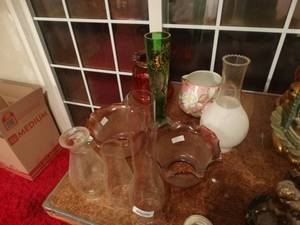 lot 33344 image: Lot of assorted glassware