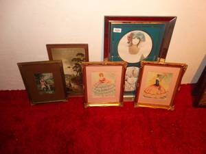 lot 33356 image: Lot of misc wall art