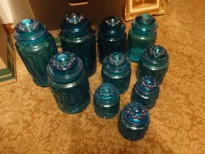 lot 33414 image: Set of vintage blue glass cannisters