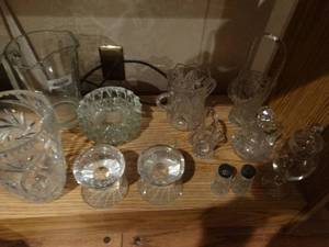 lot 33424 image: Lot of various cut glass pcs