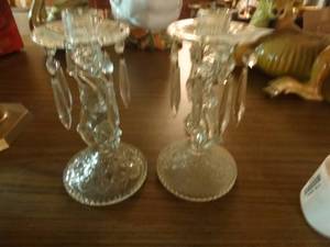 lot 33291 image: Pair of crystal candle holders