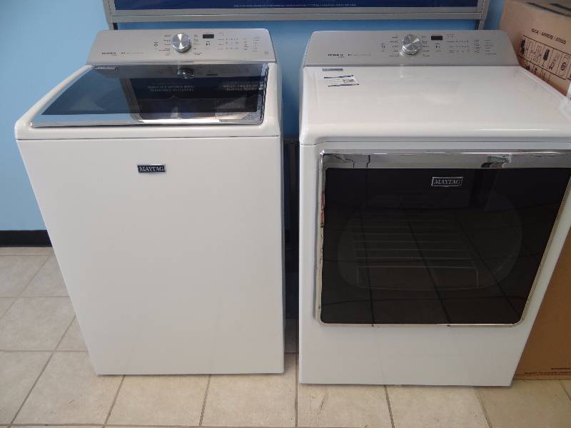 BRAND NEW Maytag Bravos XL Steam MCT Commercial Techology Washer