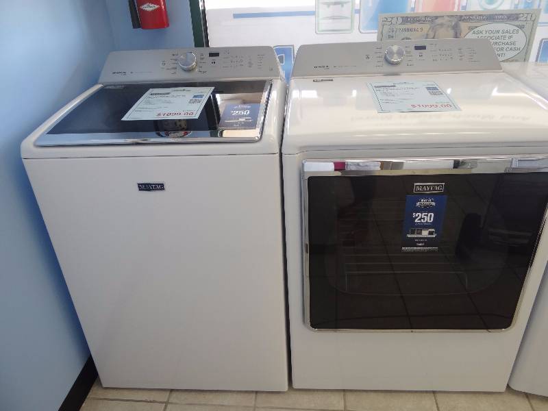 BRAND NEW Maytag Bravos XL Steam MCT Commercial Techology Washer