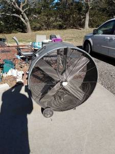 lot 4420 image: 44 portable air circulator by ventamatic two speed plugged in working