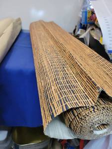 lot 5474 image: 2 different wall coverings