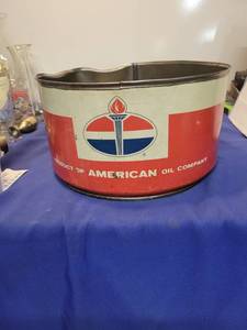 lot 5487 image: American standard oil company can 11 inch across