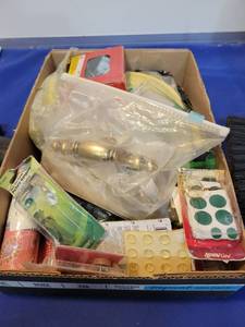 lot 5526 image: flat of nails pick your hangers knobs A mesalanias