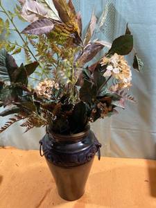 lot 7289 image: Face 11 inches high with the flowers is 25 inches high