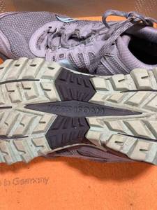 lot 7373 image: Yes so ySOUCUNY run anywhere shoe size 11 women��s