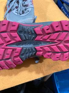 lot 7374 image: SOUCONY run Anywhere TR13 women��s size 11