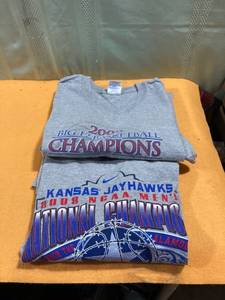 lot 7378 image: t-shirts KU Size large