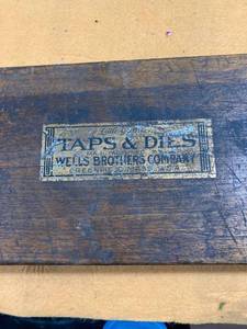 lot 7417 image: Metal giant taps& dies manufactured B