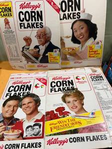 lot 7432 image: 1984 Kellogg��s cornflakes boxes (7)