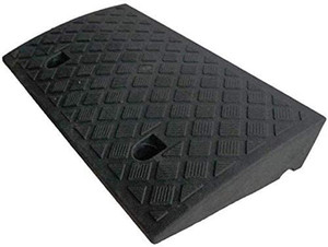 lot 4502 image: Safety ramp Ramps Roadside Step Uphill Mat