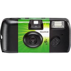 lot 9347 image: Fujifilm - QuickSnap Disposable Film Camera - Green