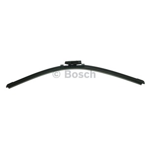 lot 2754 image: Bosch 22OE Bosch ICON Wiper Blade (Set of 2) - Retail $21.99