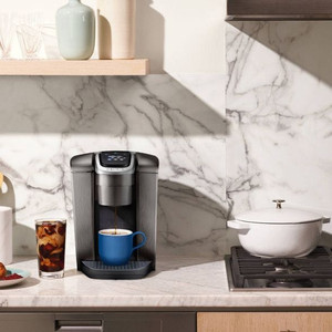lot 1056 image: Keurig - K-Elite Single-Serve K-Cup Pod Coffee Maker with Iced Coffee Setting - Retail$169.99