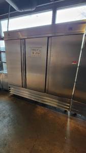 lot 8456 image: Commercial Coldtech 3 Door Stainless Steel Refrigerator (#CFD-3R)