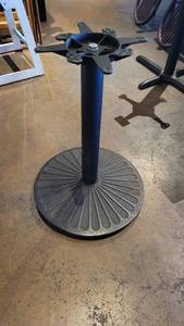 lot 30127 image: 29in Round Cast Iron Table Base