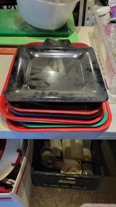 lot 30151 image: Variety of Food Trays