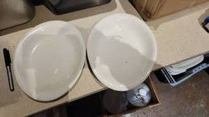 lot 30193 image: (20) Round White Dinner Plates&nbsp