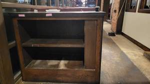 lot 8469 image: Wooden Host Station