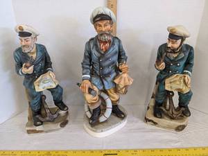 lot 411 image: (2) UCGC sea captain wpipe & map figurine & Sea captain statue Yamakuni China hand craft japan