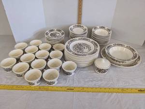 lot 446 image: Vintage Royal china Sussex cavalier ironstone