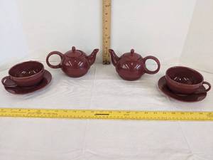 lot 456 image: English tea store tea cups & saucer wtea kettle