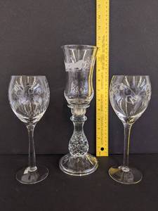 lot 461 image: Glass stemware & candle holder