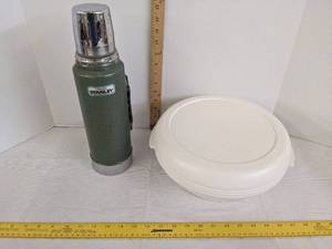 lot 470 image: Stanley Aladdin Thermos & Aladdin tempreserve insulated round hot or cold food carrier.