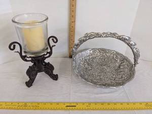 lot 485 image: Arthur court squirrel aluminum hollowware & decor candle holder